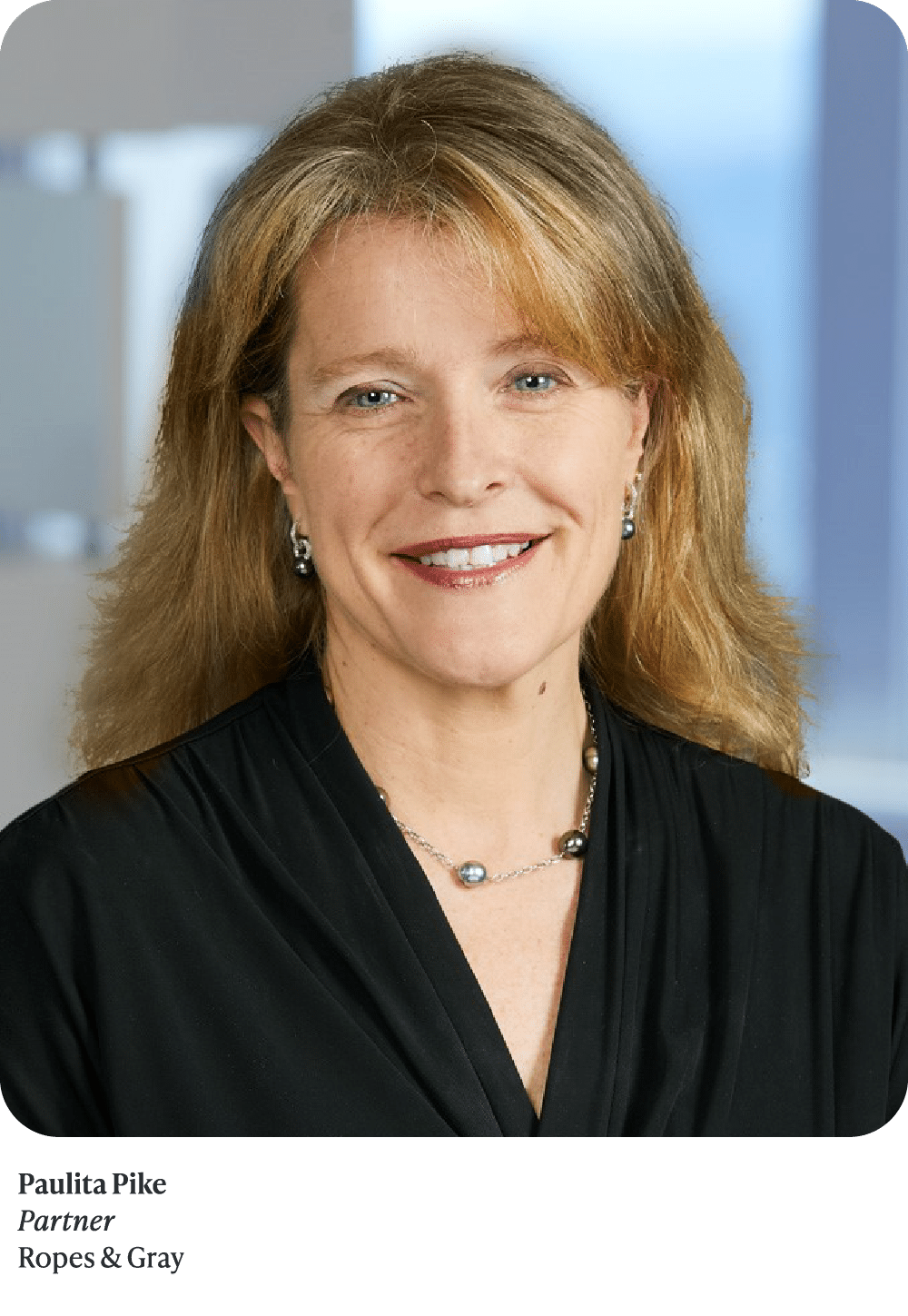 Leading Latinas 2023 - Hispanic Executive - Paulita Pike