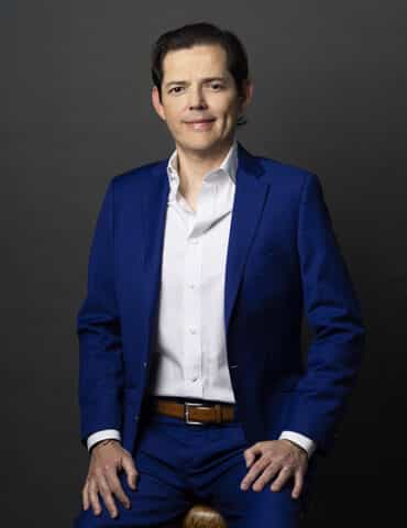 Edwin Executive Edwin Suarez Is Passionate About Developing Other Leaders - Hispanic ...