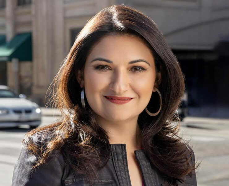 Lynette Aguilar AT&T
