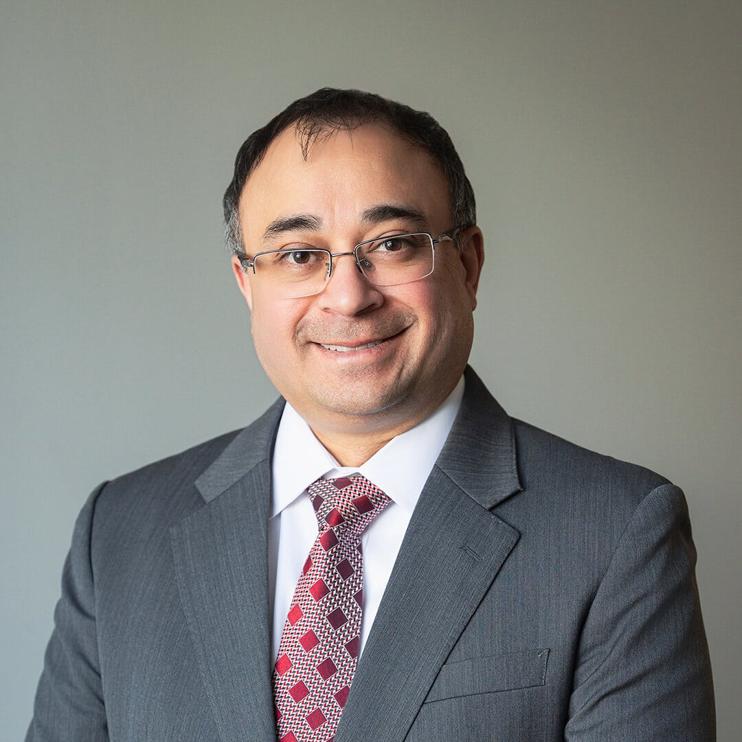 Robert Aguilar and Cabrera Capital Markets Show Underserved Communities They Can Build a Career in Finance