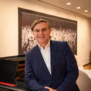 Mauricio Toledo Warner Music Group